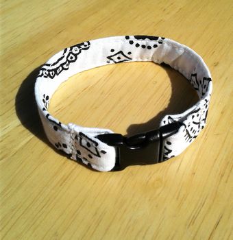 (image for) White Bandana Bracelet